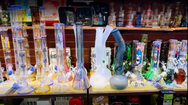 Local marijuana CBD dispensary Syracuse pipes bongs
